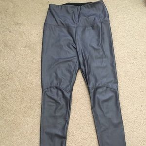 Lysse Vegan Leather Legging Charcoal Black SM